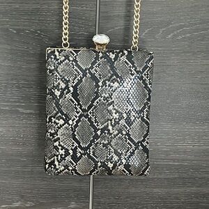Faux Snake PU Leather Framed Bag